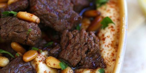 hoummos with beef